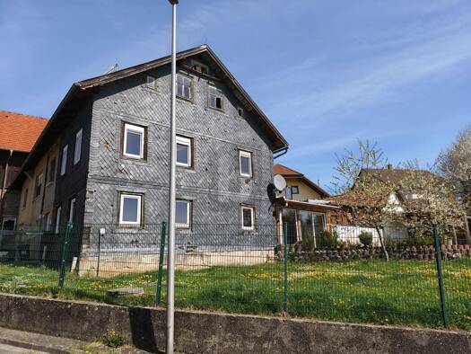 Einfamilienhaus zum Kauf 176.000 € 5 Zimmer 150 m² 900 m² Grundstück Weißenbrunn a. Forst Untersiemau 96253