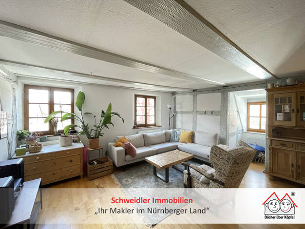 Wohnung zur Miete 940 € 3,5 Zimmer 126 m² 1. Geschoss frei ab 01.09.2025 Lauf an der Pegnitz 91207