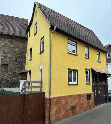 Einfamilienhaus zum Kauf provisionsfrei als Kapitalanlage geeignet 299.000 € 8 Zimmer 197 m² 208 m² Grundstück Hintergasse 34 Lich Lich 35423