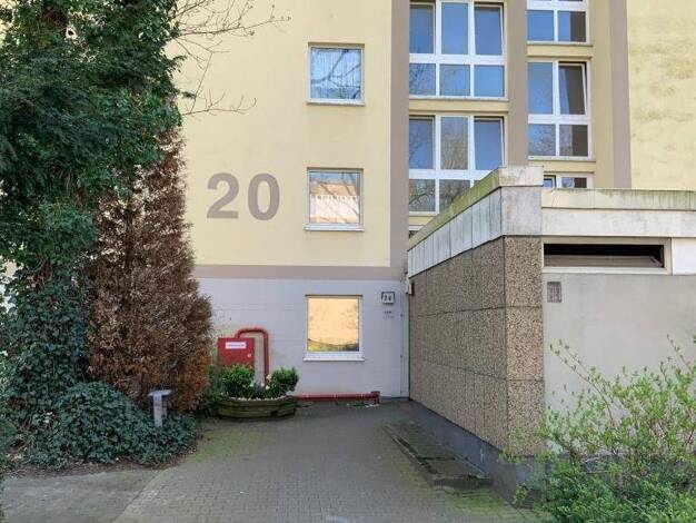 Wohnung zur Miete 631 € 2 Zimmer 58 m² 1. Geschoss frei ab 01.05.2026 Dülkener Straße 20 Benrad-Süd Krefeld 47804