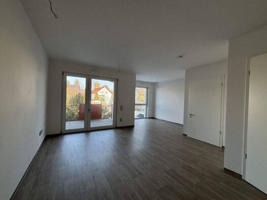 Wohnung zur Miete 597 € 1 Zimmer 44,2 m² Schwandorf 92421