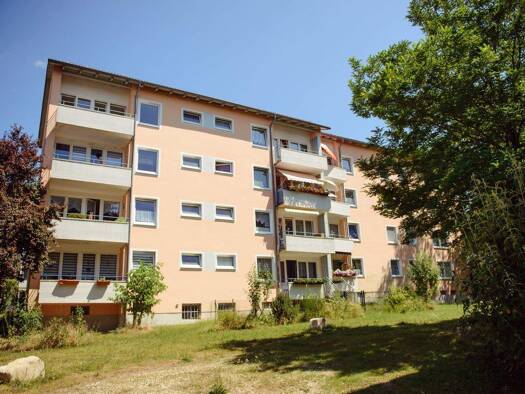 Wohnung zur Miete 311 € 2 Zimmer 49,3 m² 3. Geschoss frei ab 01.12.2025 Schwindstr. 2 Amberg 92224