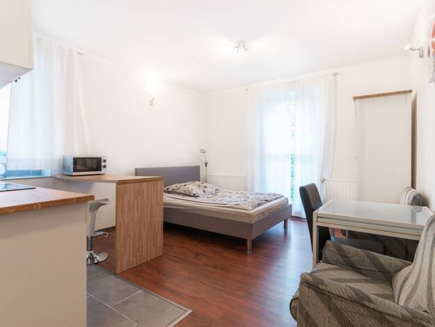 Studio zur Miete Wohnen auf Zeit 1.199 € 1 Zimmer 26 m² frei ab 01.07.2026 Düsseltal Düsseldorf 40237