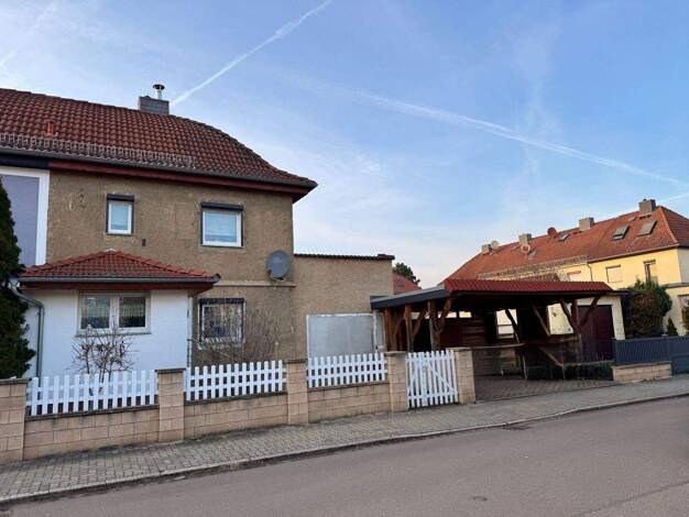 Doppelhaushälfte zum Kauf 328.800 € 3 Zimmer 116 m² 376 m² Grundstück Damaschkestraße Halle (Saale) 06130