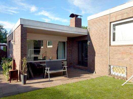 Einfamilienhaus zum Kauf 379.000 € 5 Zimmer 129 m² 301 m² Grundstück frei ab sofort Elmshorn 25337