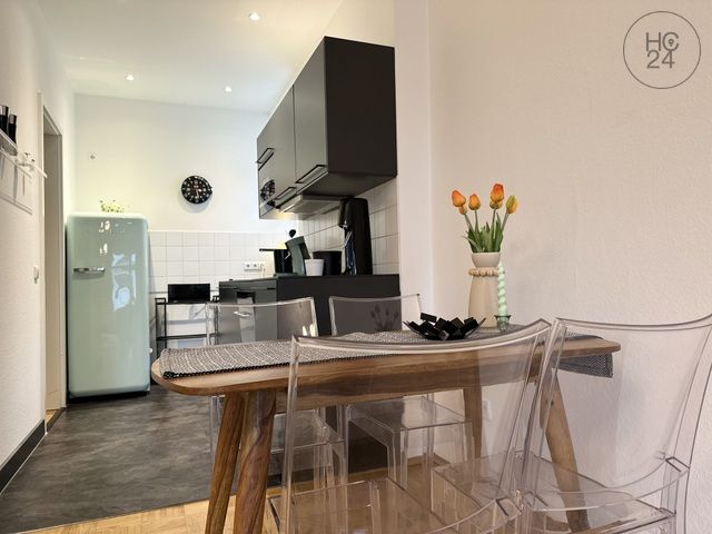 Wohnung zur Miete Wohnen auf Zeit 1.290 € 2 Zimmer 66 m²<br/>Wohnfläche ab sofort<br/>Verfügbarkeit Zentrum - West Leipzig 04109