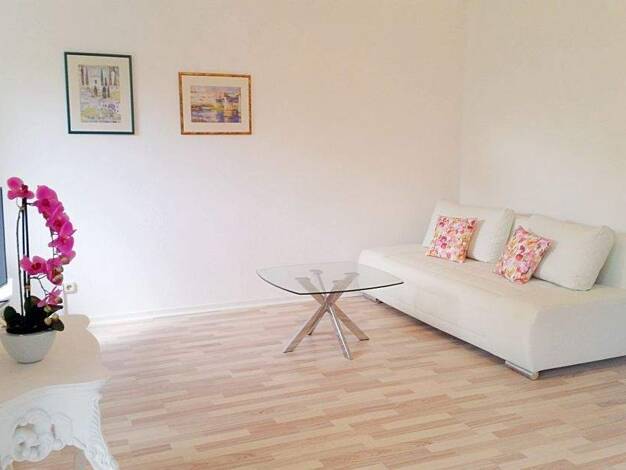 Wohnung zur Miete Wohnen auf Zeit 1.250 € 2 Zimmer 56 m² frei ab sofort Möhringen Stuttgart 70567