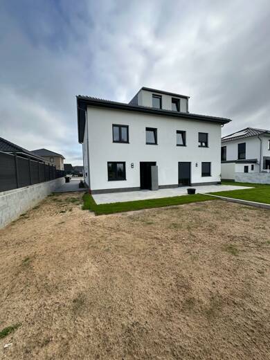 Haus zur Miete 1.300 € 4 Zimmer 108 m² 623 m² Grundstück frei ab sofort Lauenburg/Elbe 21481