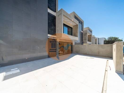 Haus zum Kauf 890.000 € 260 m² 215 m² Grundstück Montenegro 8005