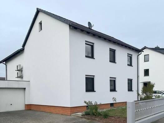 Mehrfamilienhaus zum Kauf als Kapitalanlage geeignet 625.000 € 9 Zimmer 193,5 m² 867 m² Grundstück Griesheim 64347
