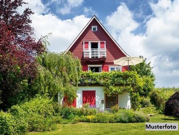 Mehrfamilienhaus zum Kauf 110.000 € 6 Zimmer 138 m² 1.126 m² Grundstück Othfresen Liebenburg 38704