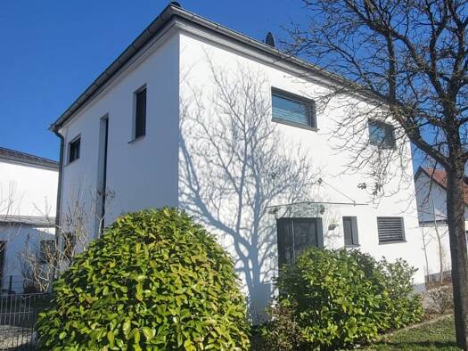 Einfamilienhaus zum Kauf 929.000 € 5,5 Zimmer 139 m² 338 m² Grundstück frei ab 01.07.2026 Konradsiedlung-Wutzlhofen Regensburg 93057