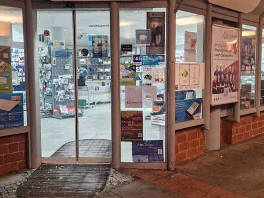 Laden zur Miete provisionsfrei 2.980 € 3 Zimmer 110 m² Verkaufsfläche Blücherplatz Kiel 24105