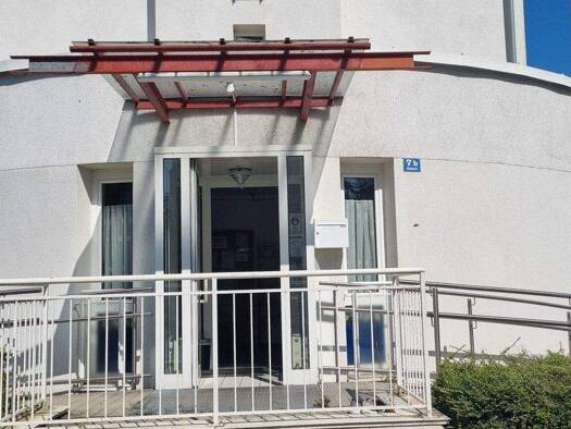 Praxisfläche zur Miete 9,92 € 125,1 m² Bürofläche Haid 4053