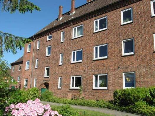 Wohnung zur Miete 625 € 2 Zimmer 56,9 m² 2. Geschoss frei ab 01.04.2026 Grimmstr. 16 Holtenau Kiel 24159