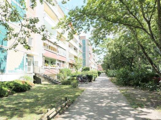 Studio zur Miete 245 € 1 Zimmer 36,4 m² 1. Geschoss frei ab 01.03.2026 Augustenstr. 13 Innenstadt Dessau-Roßlau 06842