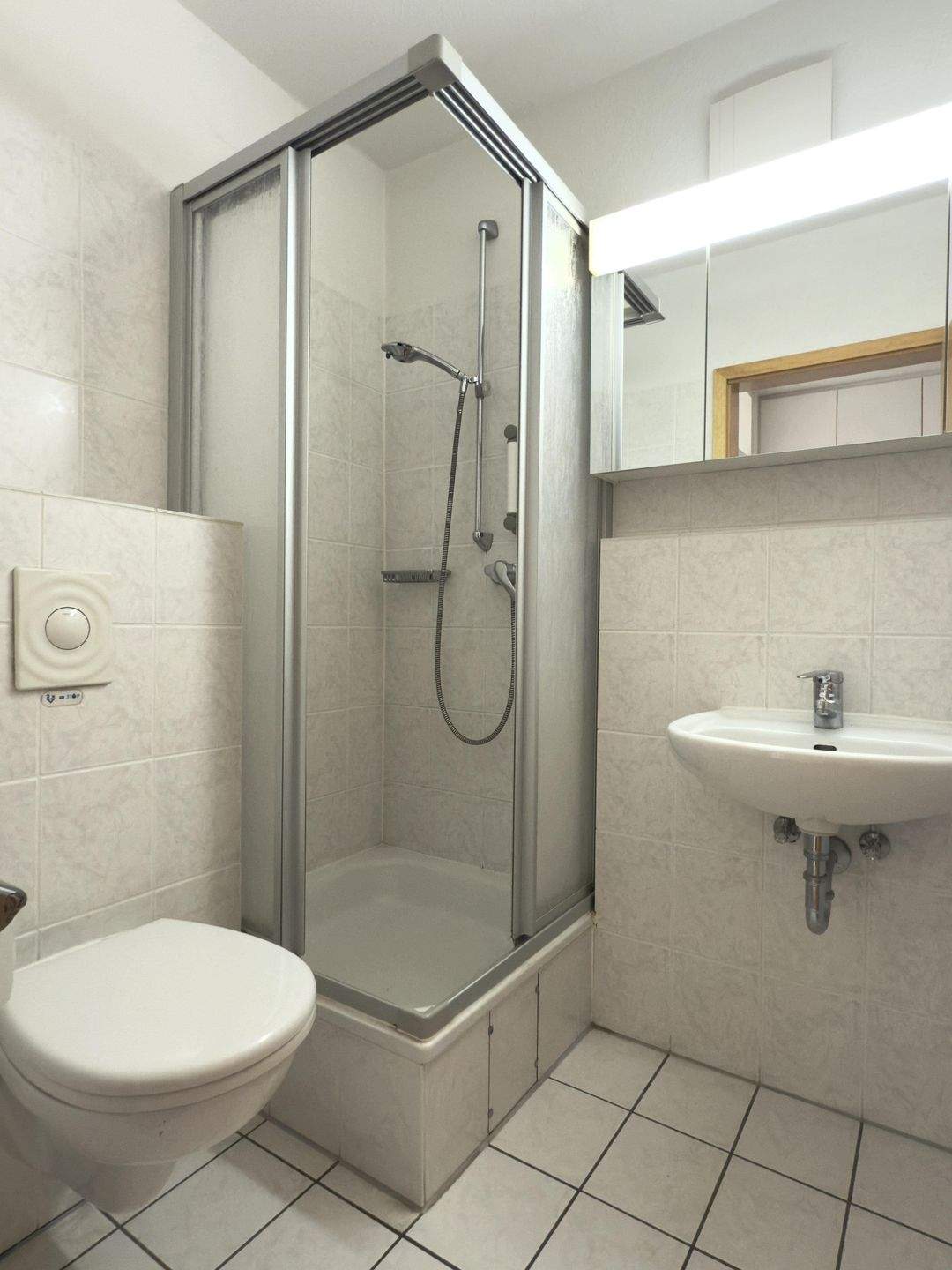 Property thumbnail 7