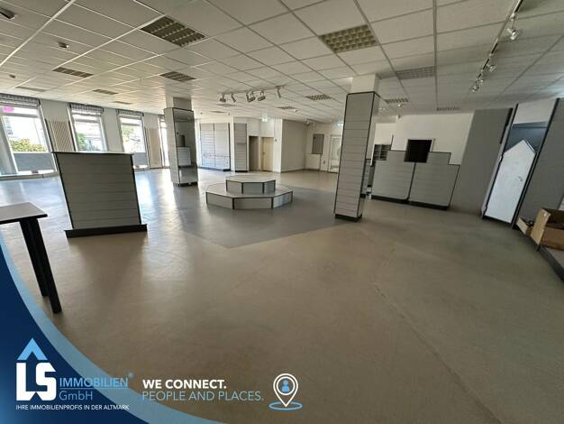 Verkaufsfläche zur Miete provisionsfrei 210 m² Verkaufsfläche Poststraße 1 Osterburg Osterburg (Altmark) 39606
