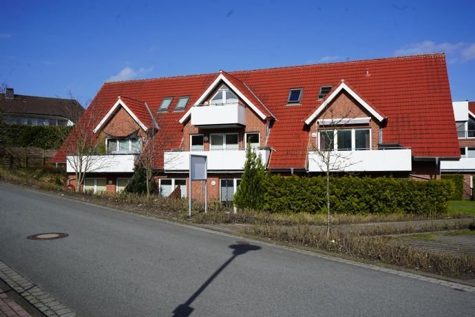 Wohnung zum Kauf 170.000 € 3 Zimmer 74 m²<br/>Wohnfläche 1.<br/>Geschoss Altenwalde Cuxhaven 27478