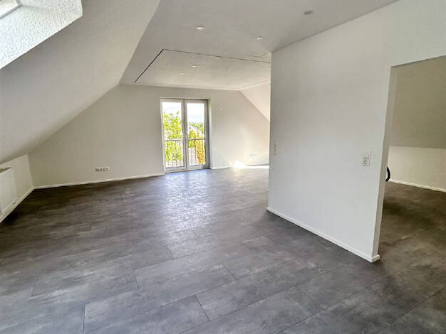 Wohnung zum Kauf 195.000 € 5 Zimmer 103 m² Dachgeschoss Schwanewede Schwanewede 28790