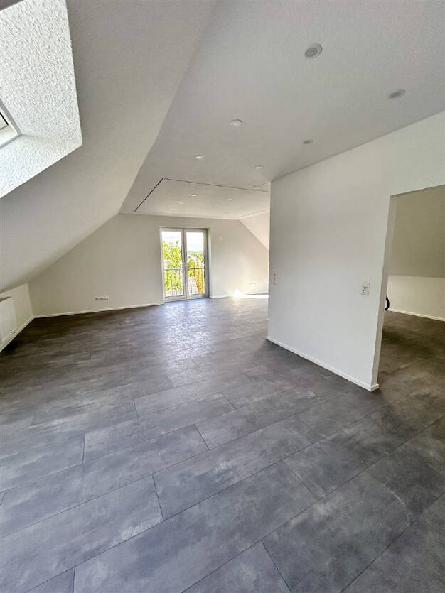 Wohnung zum Kauf 195.000 € 5 Zimmer 103 m² Dachgeschoss Schwanewede Schwanewede 28790