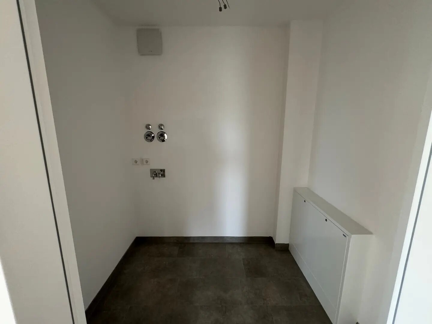 Wohnung zur Miete 700 € 3 Zimmer 81 m²<br/>Wohnfläche ab sofort<br/>Verfügbarkeit Eichamtstraße Neustadt Brandenburg an der Havel 14776