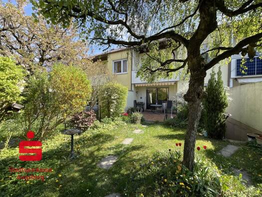 Reihenmittelhaus zum Kauf 279.000 € 5 Zimmer 121,2 m² 299 m² Grundstück Firnhaberau Augsburg 86169