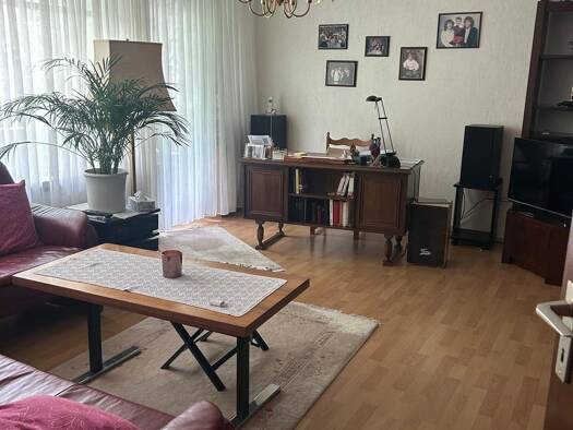 Wohnung zum Kauf provisionsfrei 285.000 € 4 Zimmer 97,3 m² 1. Geschoss Eisenacherstr. 2 Karthause Koblenz 56075
