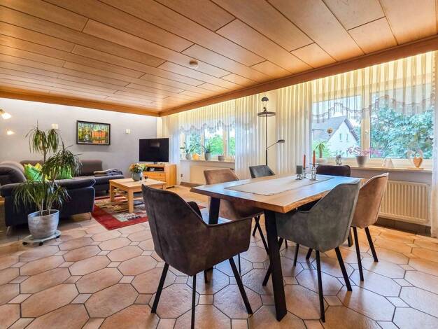 Mehrfamilienhaus zum Kauf 449.000 € 8 Zimmer 204 m² 365 m² Grundstück Bergheim Troisdorf 53844