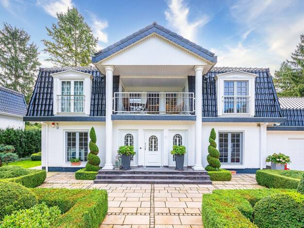 Villa zum Kauf 3.500.000 € 7 Zimmer 350 m² 2.000 m² Grundstück frei ab sofort Kleinmachnow 14532