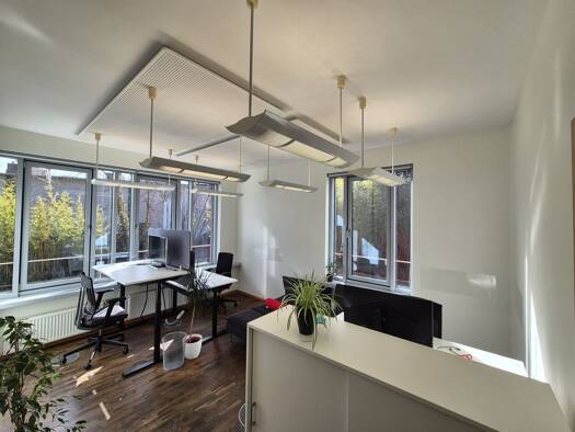 Büro zur Miete provisionsfrei 2.700 € 9 Zimmer 230 m² Bürofläche Thalk.Obersendl.-Forsten-Fürstenr.-Solln München 81379