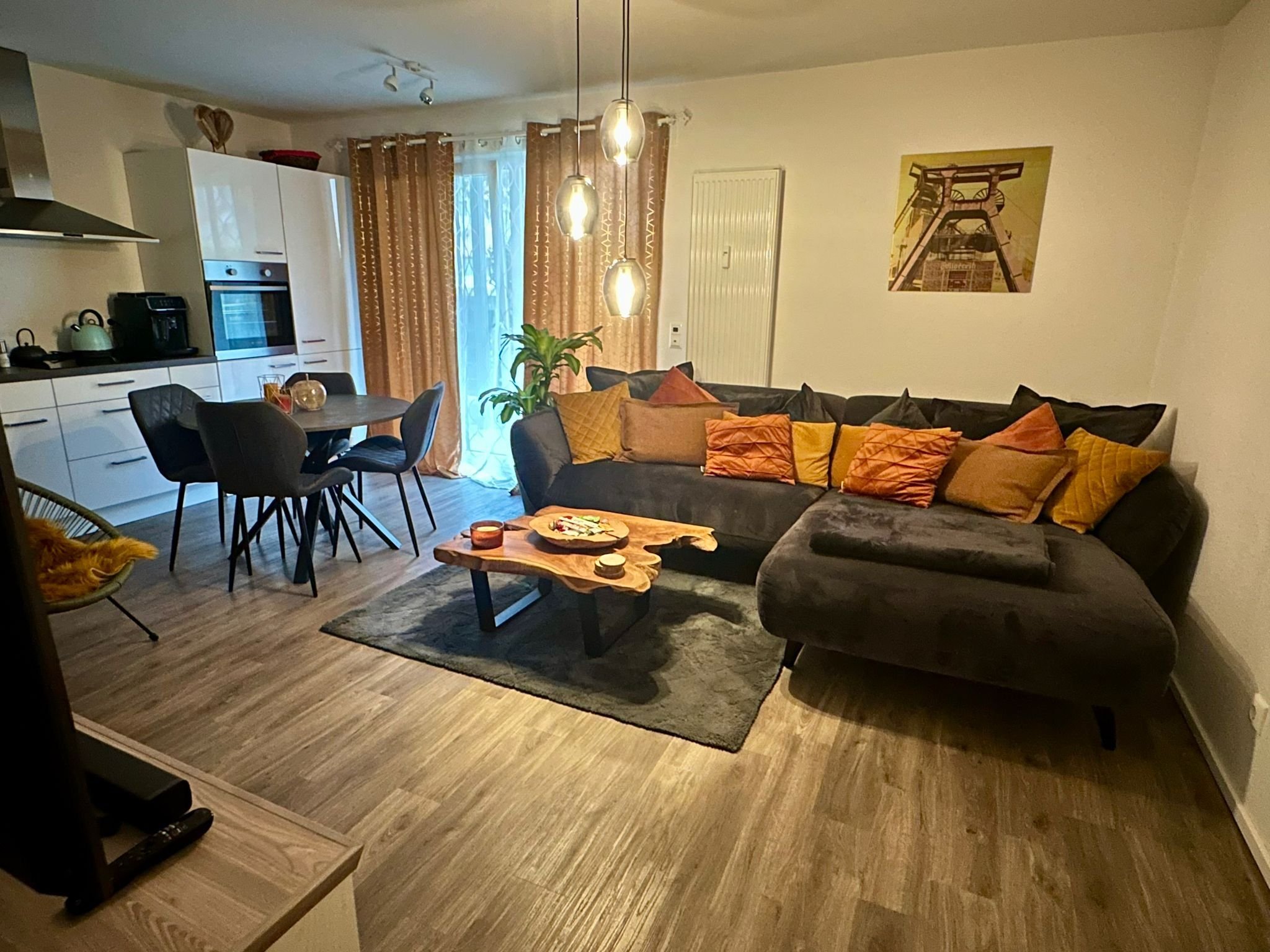 Terrassenwohnung zur Miete 600 € 2 Zimmer 54 m²<br/>Wohnfläche EG<br/>Geschoss Schalke Gelsenkirchen 45881