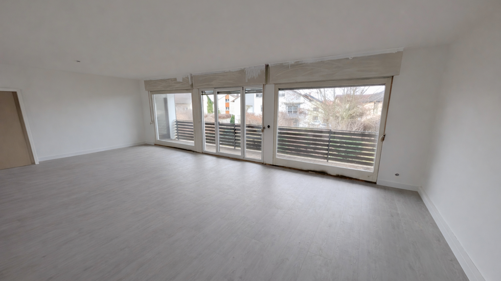 Wohnung zum Kauf 299.000 € 4 Zimmer 122 m² 3 Geschosse frei ab sofort Reilingen 68799