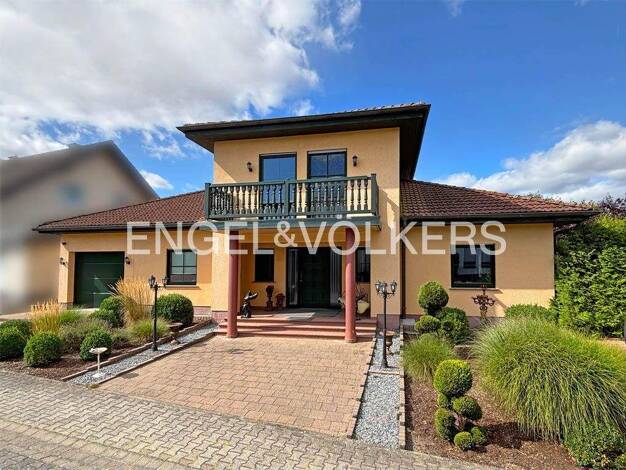 Einfamilienhaus zum Kauf 398.000 € 4 Zimmer 160 m² 678 m² Grundstück Liebshausen 55494