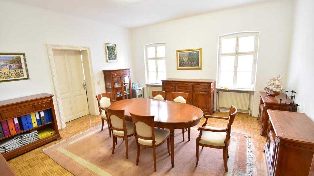 Bürogebäude zur Miete 556 € 2 Zimmer 62,4 m² Bürofläche Siegendorf 7011