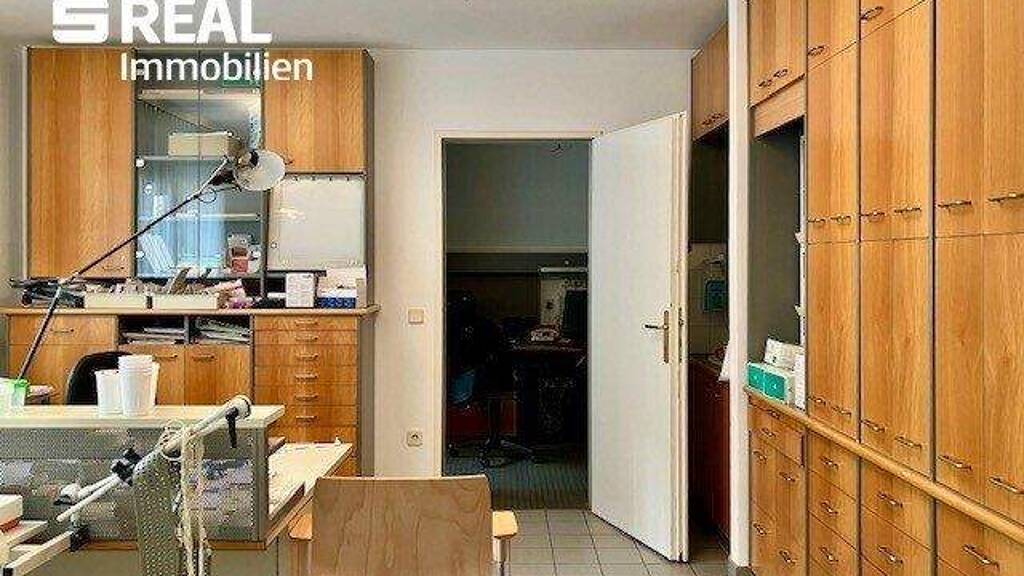 Praxis zum Kauf 350.000 € 4,5 Zimmer Wien,Brigittenau 1200