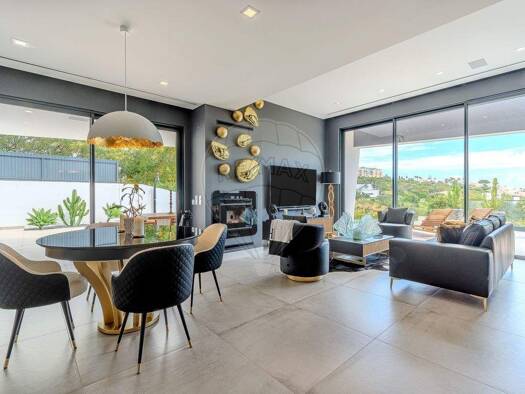 Villa zum Kauf - Erstbezug 2.050.000 € 225 m² 578 m² Grundstück Faro, Albufeira, Albufeira e Olhos de Água 8200