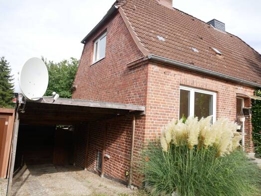 Doppelhaushälfte zum Kauf 236.000 € 2 Zimmer 405 m² Grundstück frei ab sofort Wellingdorf Wellingdorf 24148