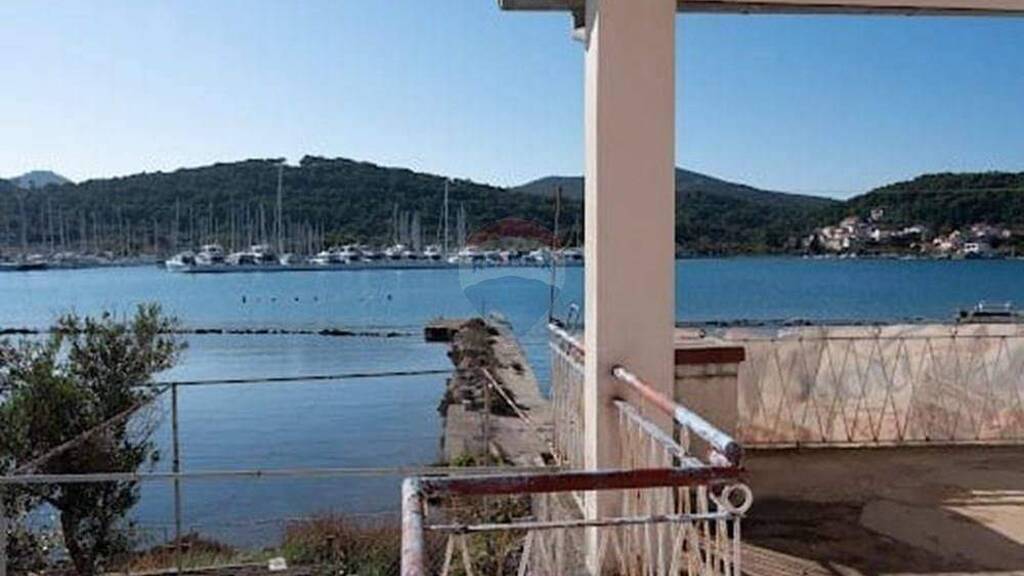 Haus zum Kauf 490.000 € 7 Zimmer 170 m² Sutomiscica, Lukoran, Poljana