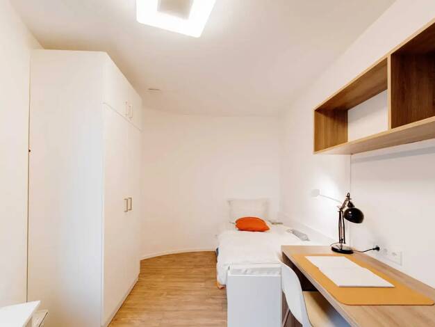 Studio zur Miete 535 € 1 Zimmer 12 m² 5. Geschoss frei ab 01.04.2026 Ostendstraße Oberschöneweide Berlin 12459