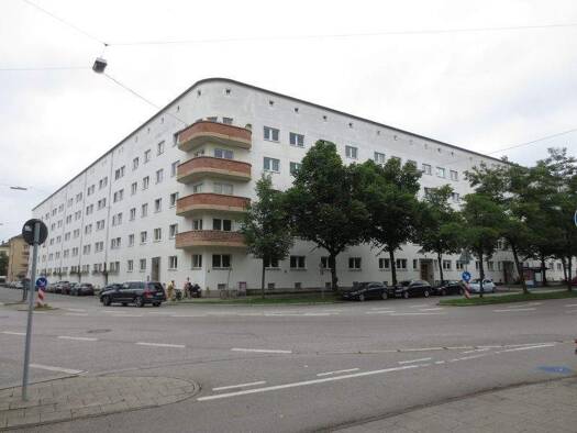Wohnung zur Miete 940 € 4 Zimmer 84,5 m² 2. Geschoss frei ab 01.02.2026 Steubenplatz 1 Neuhausen-Nymphenburg München 80639