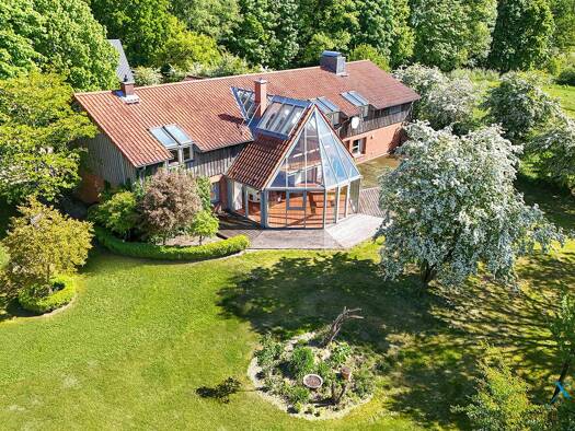 Einfamilienhaus zum Kauf 895.000 € 10 Zimmer 385 m² 10.000 m² Grundstück Eggebek 24852