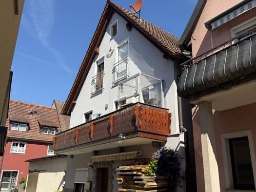 Einfamilienhaus zum Kauf 312.500 € 4 Zimmer 120 m² 140 m² Grundstück Frickenhausen a.Main 97252