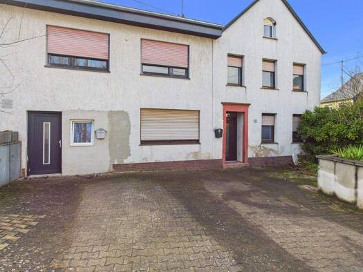Mehrfamilienhaus zum Kauf 419.000 € 12 Zimmer 290,4 m² 292 m² Grundstück Oberstraße 16 Osburg 54317