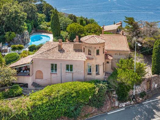 Einfamilienhaus zum Kauf 1.850.000 € 7 Zimmer 220 m² 1.465 m² Grundstück Théoule-sur-Mer 06590