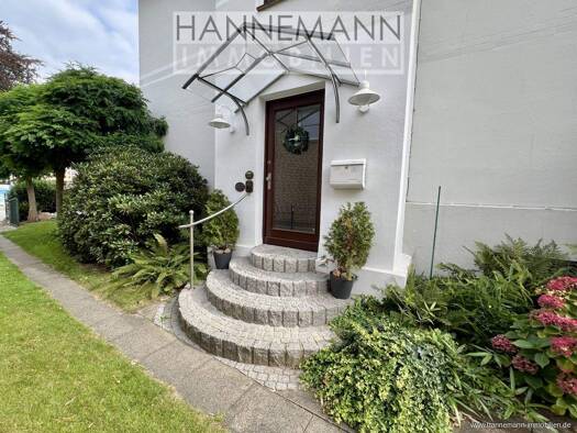 Einfamilienhaus zum Kauf 680.000 € 6 Zimmer 147,7 m² 947 m² Grundstück Wedel 22880