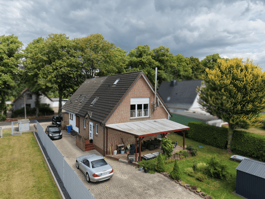 Mehrfamilienhaus zum Kauf 549.000 € 6,5 Zimmer 188 m² 664 m² Grundstück frei ab 01.01.2027 Tornesch 25436