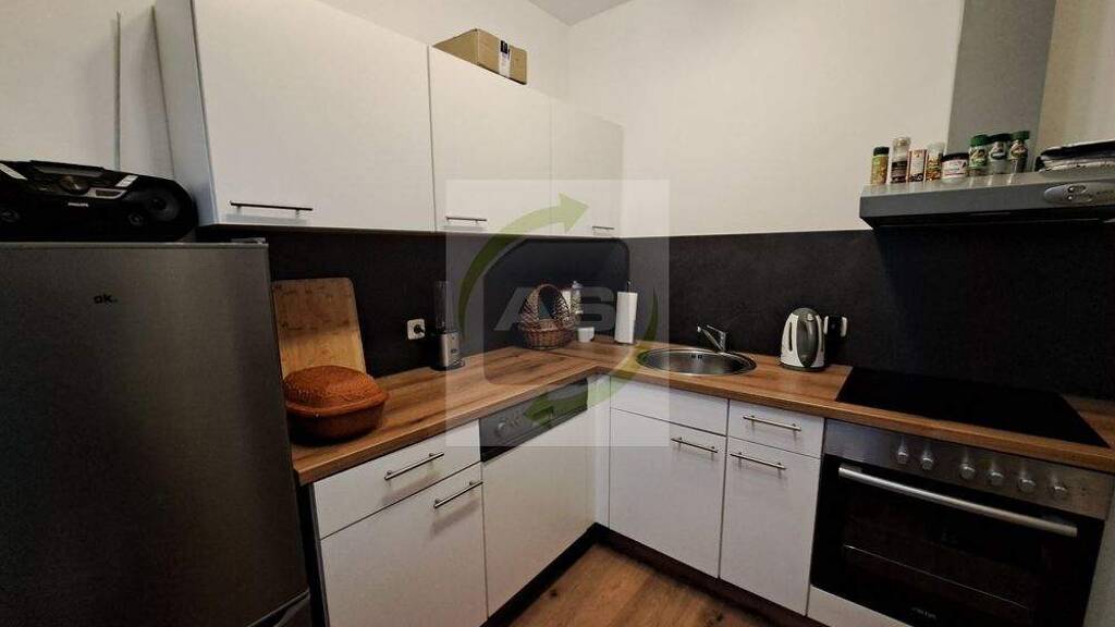 Wohnung zur Miete 350 € 3 Zimmer 64,1 m² 1. Geschoss frei ab 01.04.2026 Karl-Kippenhahn-Straße 27 Mosel Zwickau 08058