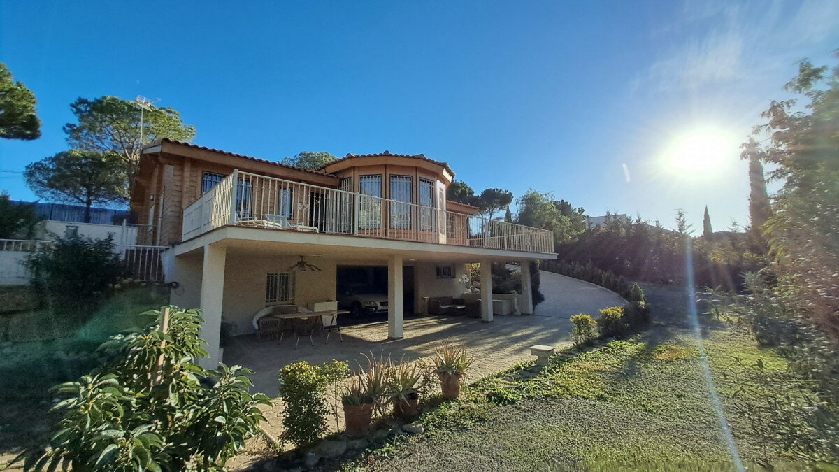 Villa zum Kauf 995.000 € 5 Zimmer 379 m²<br/>Wohnfläche 1.299 m²<br/>Grundstück Marbella East 29600