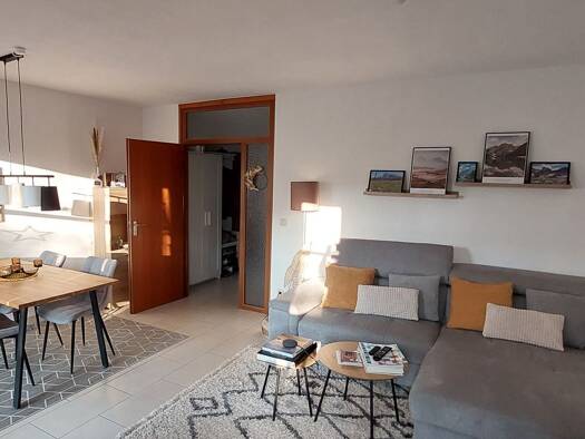 Wohnung zur Miete 750 € 2 Zimmer 55,8 m² Geschoss 1/2 frei ab 01.01.2027 Mühlweg 1 Buckenhof 91054